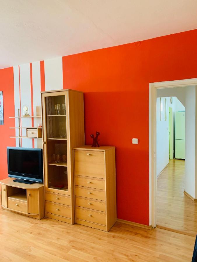 Apartment Botanika2 Trnava Exterior foto